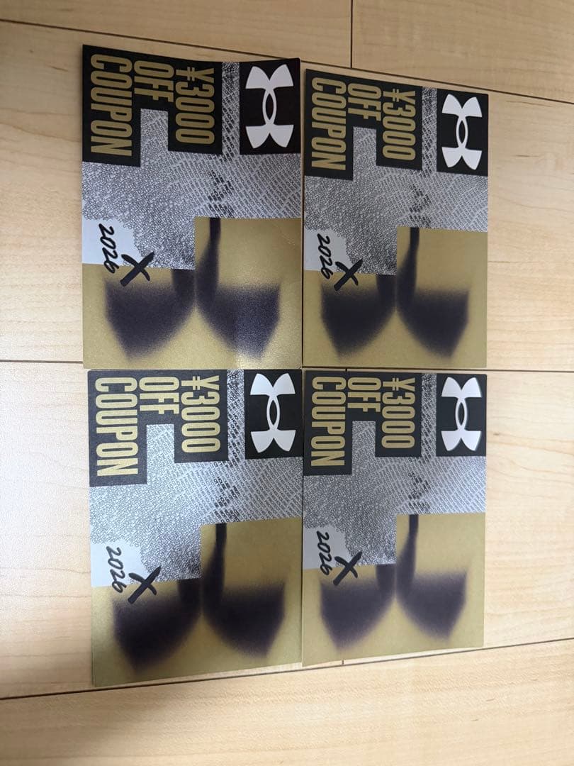 アンダーアーマー　福袋Mサイズ ７点セット クーポン4枚12000円分付き