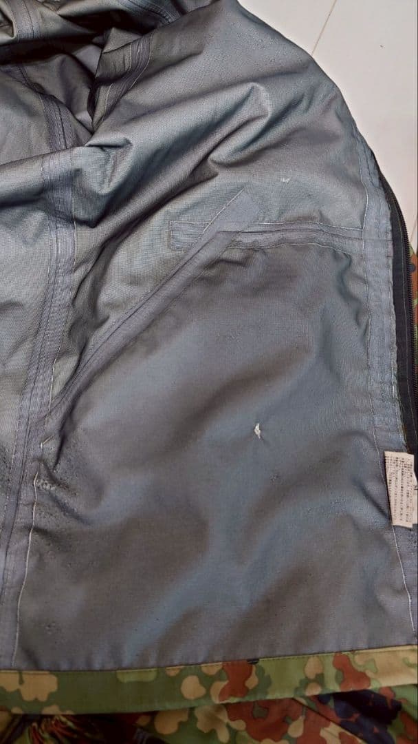 GORE TEX　ゴアテックス　雨衣　レインコート上下　迷彩　М