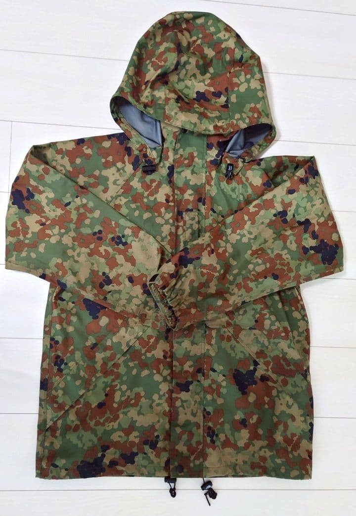 GORE TEX　ゴアテックス　雨衣　レインコート上下　迷彩　М