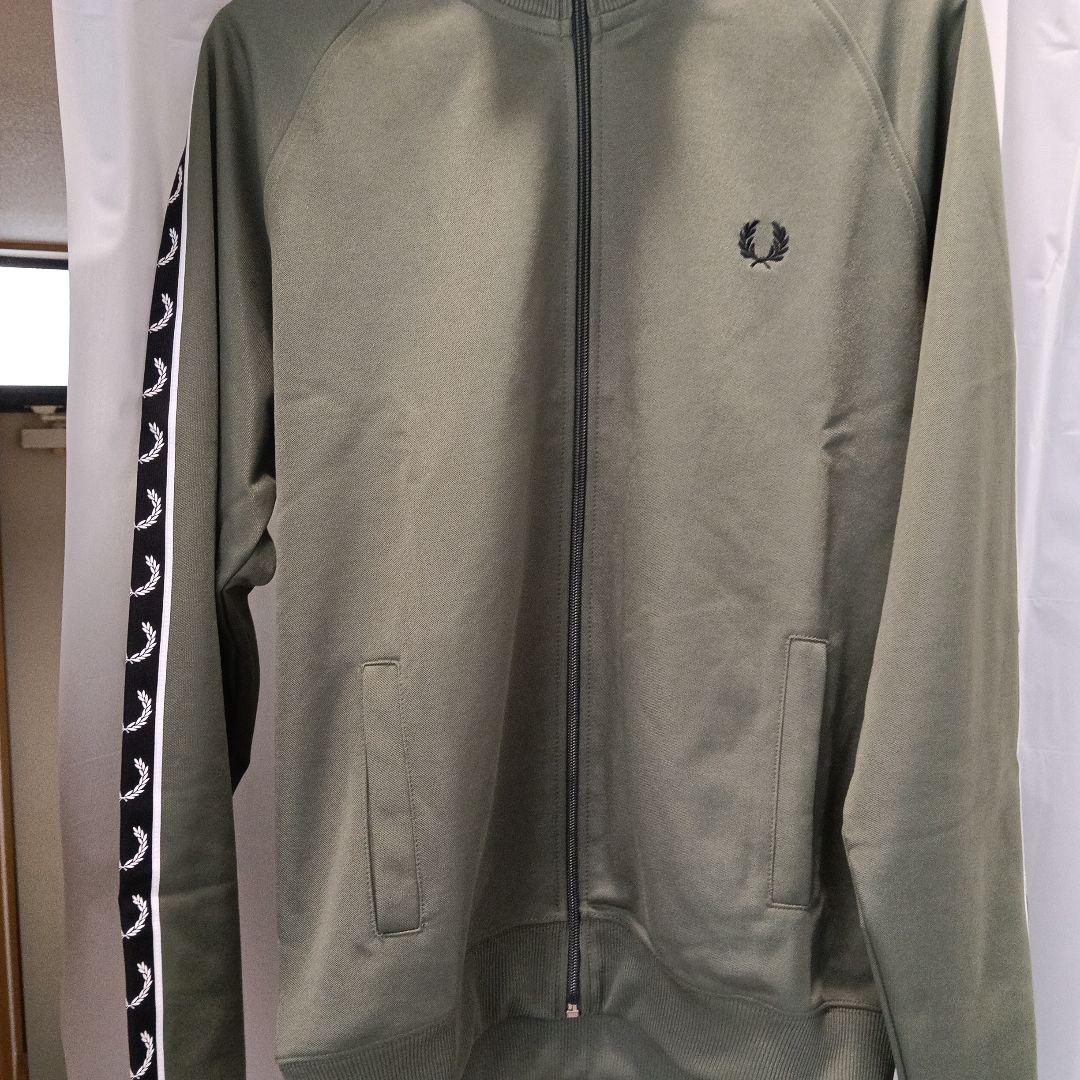 Fred Perry オリーブ トラックジャケット