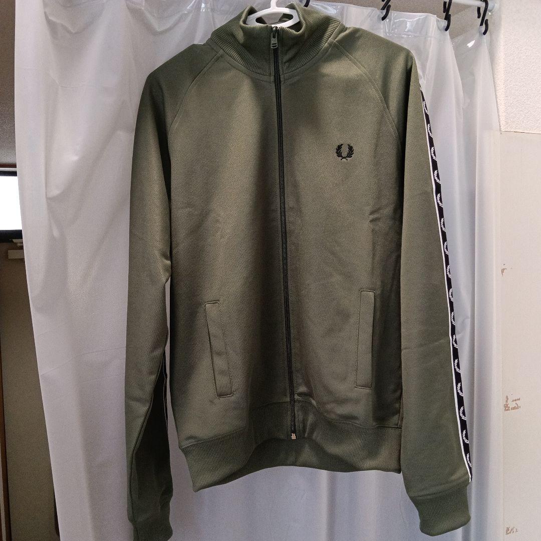 Fred Perry オリーブ トラックジャケット