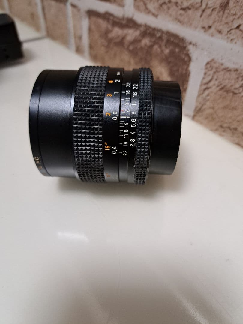 Carl Zeiss Distagon 28/2.8 レンズ