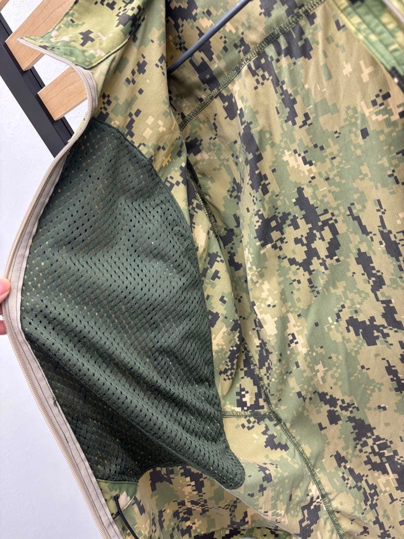 米軍　Patagonia AOR2デジタルカモ　 level 5 　上下セット