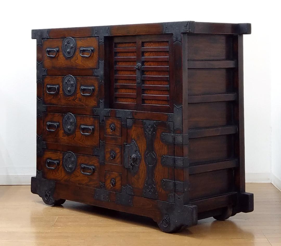 木製 前欅(ケヤキ) 鶴亀彫刻 装飾金具 車箪笥 整理収納家具 民芸家具 和家具