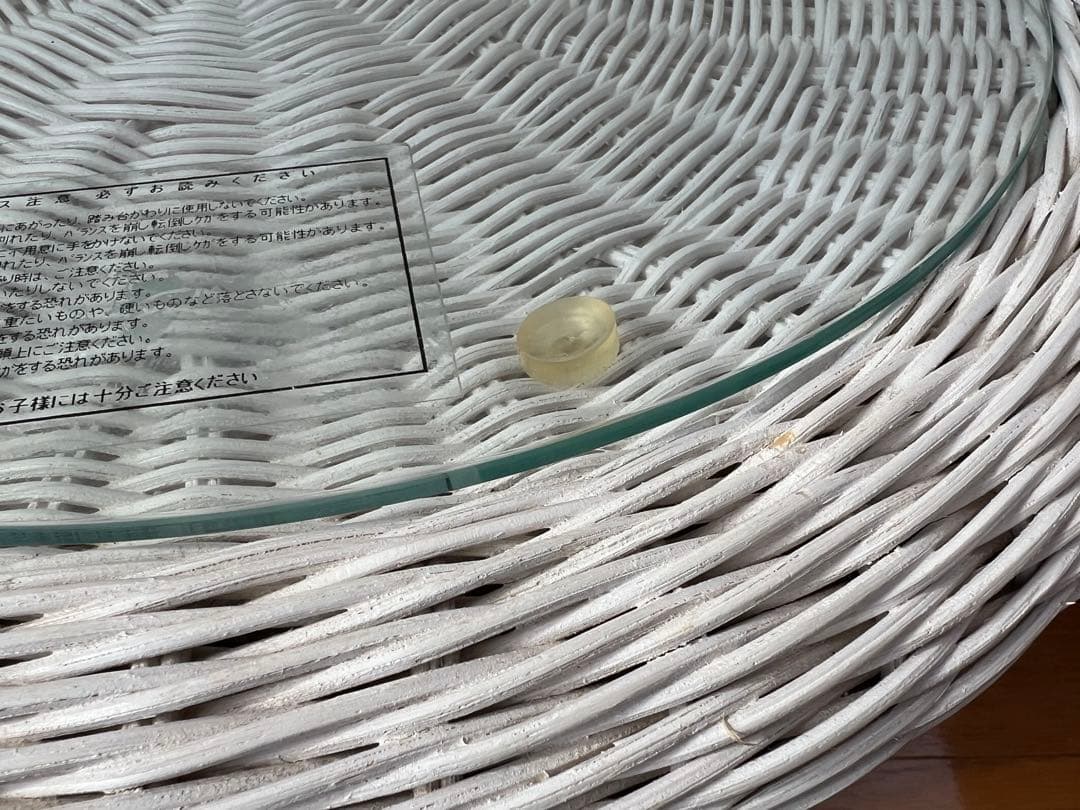 ハワイラブ　ホワイトラタン ガラス天板 ローテーブル