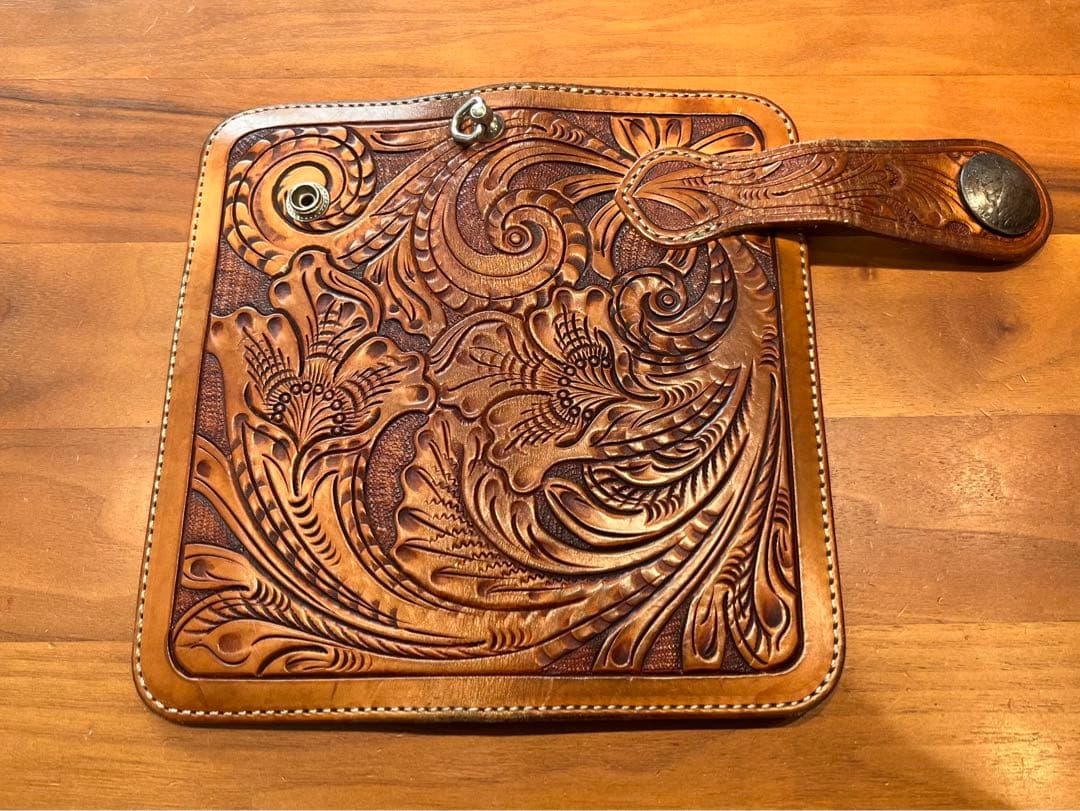 あき　kc's レザーウォレット　財布　フローラル　ライダースウォレット