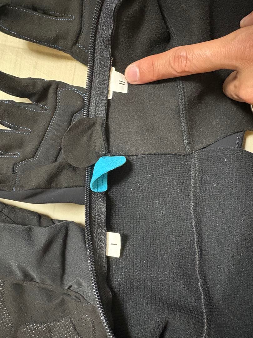 assos 冬用インナーアクセサリーお得な10点セット ultraz