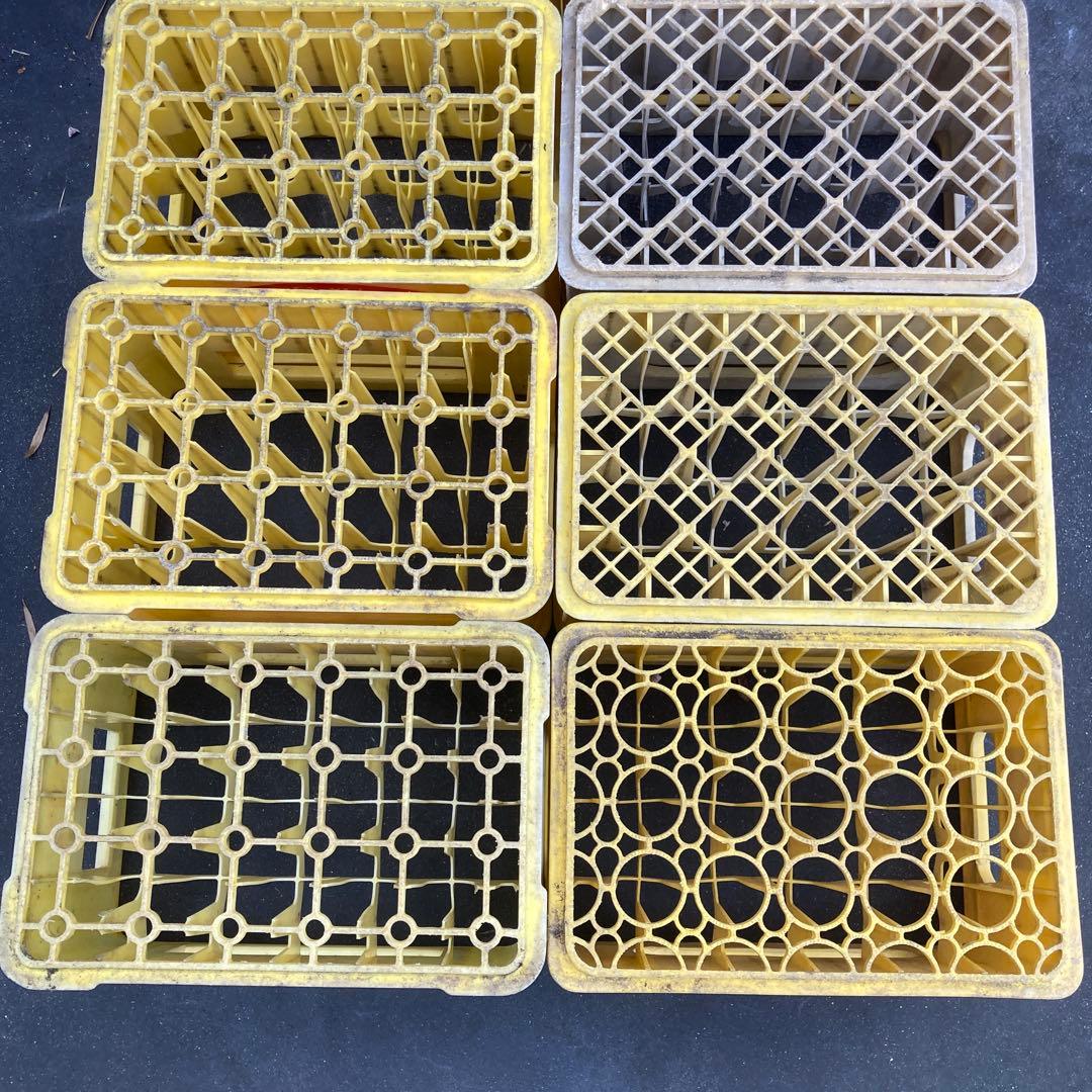 ジュース瓶ケース 8個　コンテナ　ケース　ボックス　ビールケース　マスコット　⑥