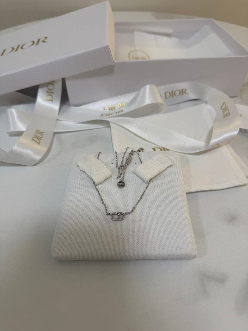 Dior シルバーチェーンネックレス