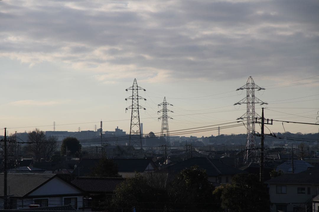 レンズ(ズーム) Canon EF-S 15-85mm F3.5-5.6 IS USM