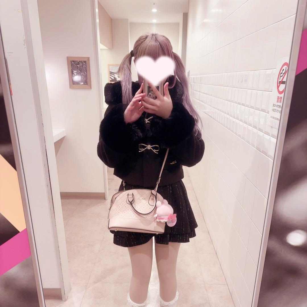 LIZLISA リズリサ ビジューリボンショートフードコート ブラック