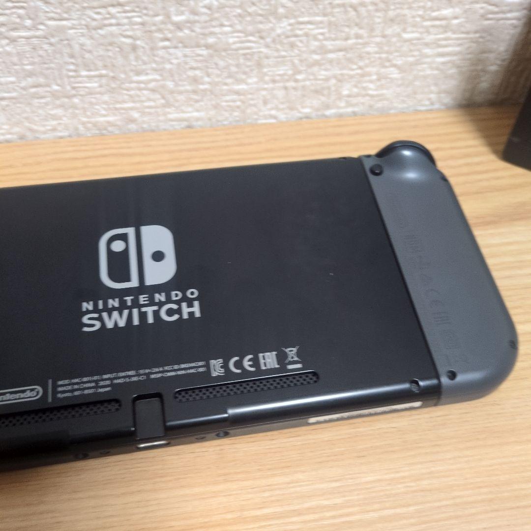 Nintendo Switch 本体　Joy-Con　マリオカートハンドルセット