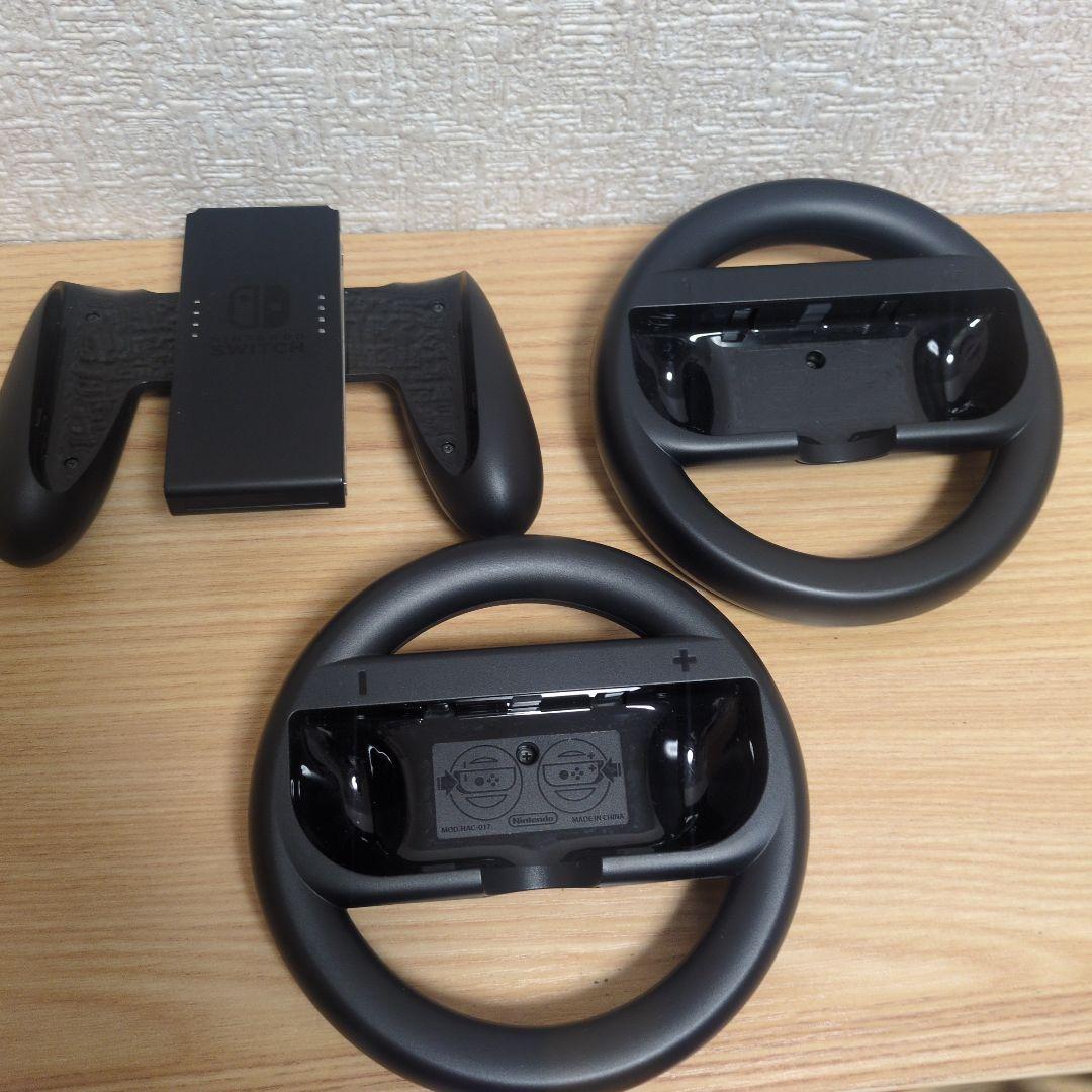 Nintendo Switch 本体　Joy-Con　マリオカートハンドルセット