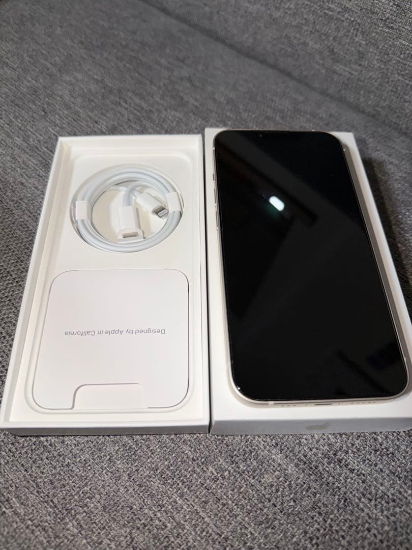 Apple iPhone 14 ホワイト 本体　美品　128g SIMフリー