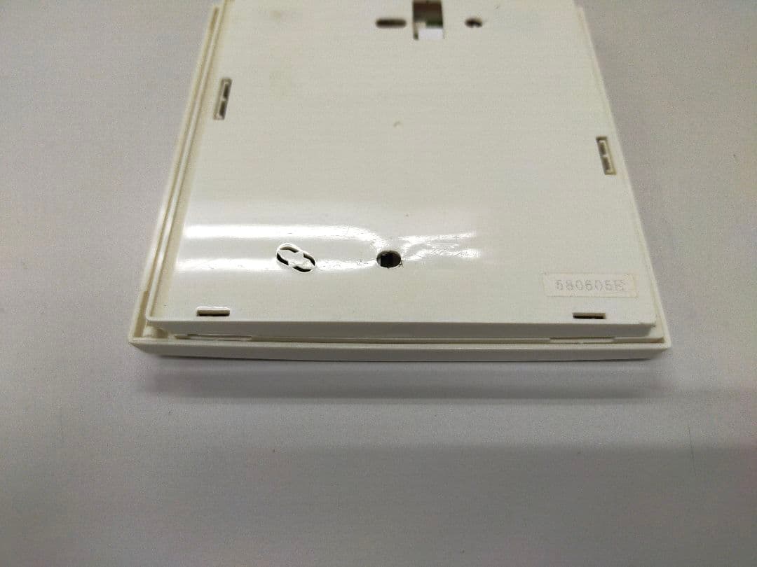 SANYO サンヨー エアコン リモコン RCS-SH80T