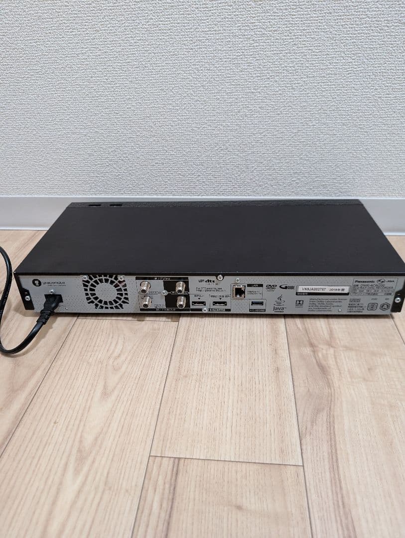 Panasonicブルーレイレコーダー DMR4CW200 4K2TB