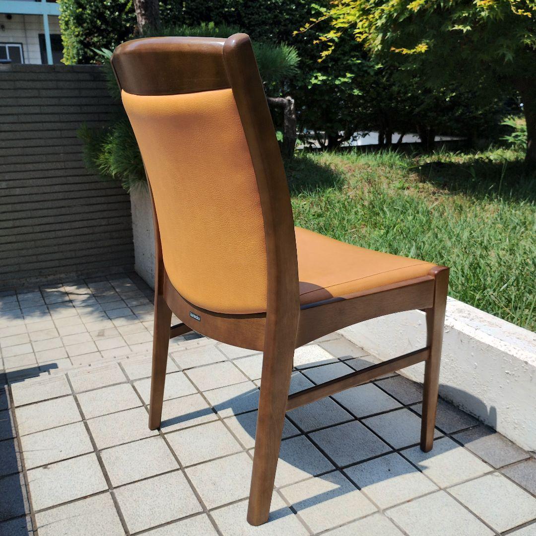 あ*ん様 【送料無料】カリモク ダイニングチェア