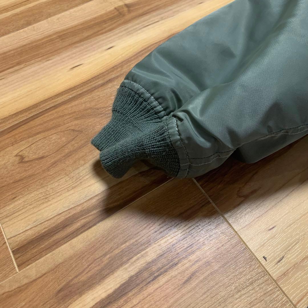 【美品】BEAMS リラックスフィット THERMOLITE(R) MA-1