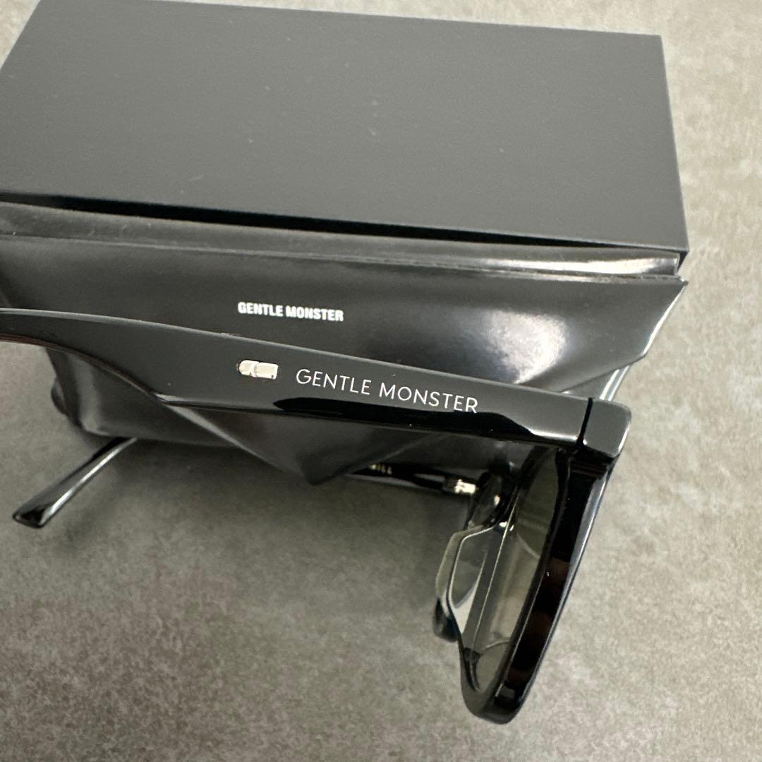 （1/28日まで）まめきち　Gentle Monster MILL