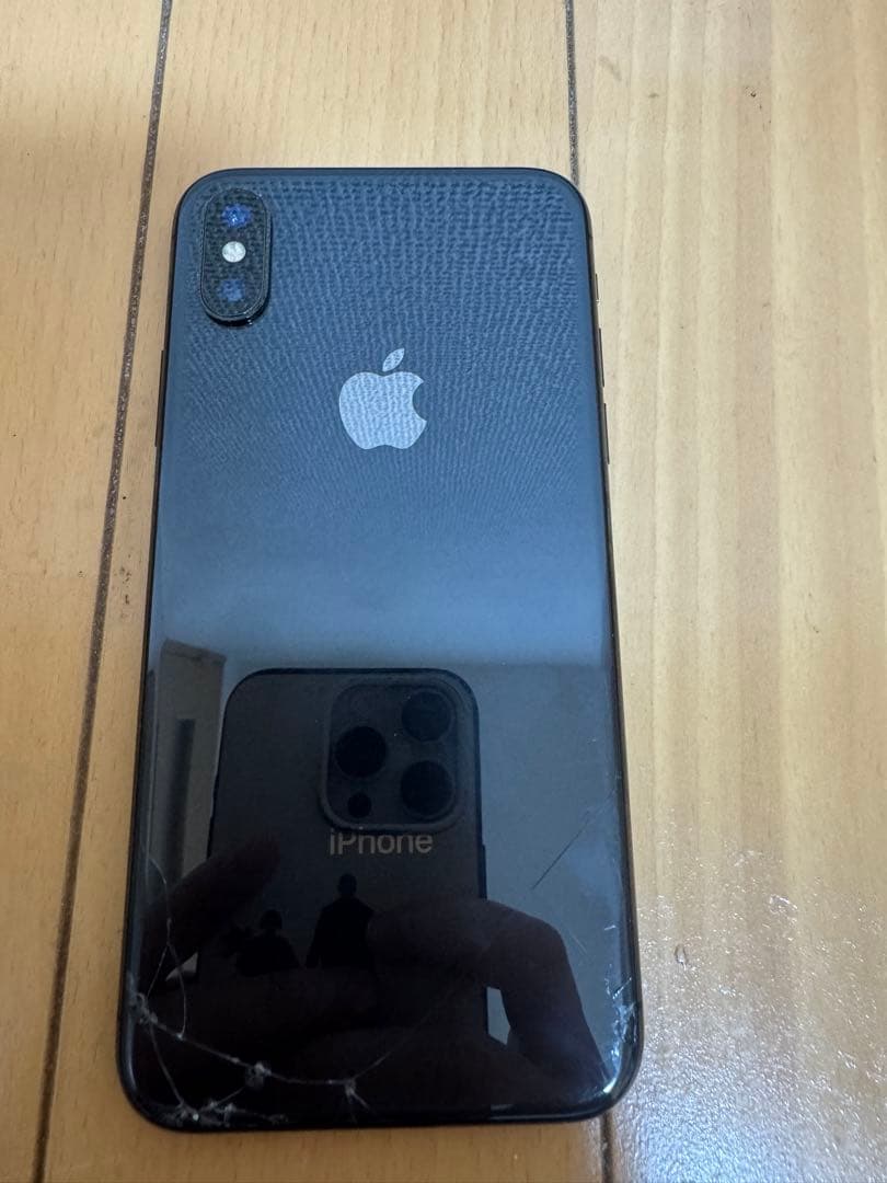 Apple iPhone X 64GB SIMフリー