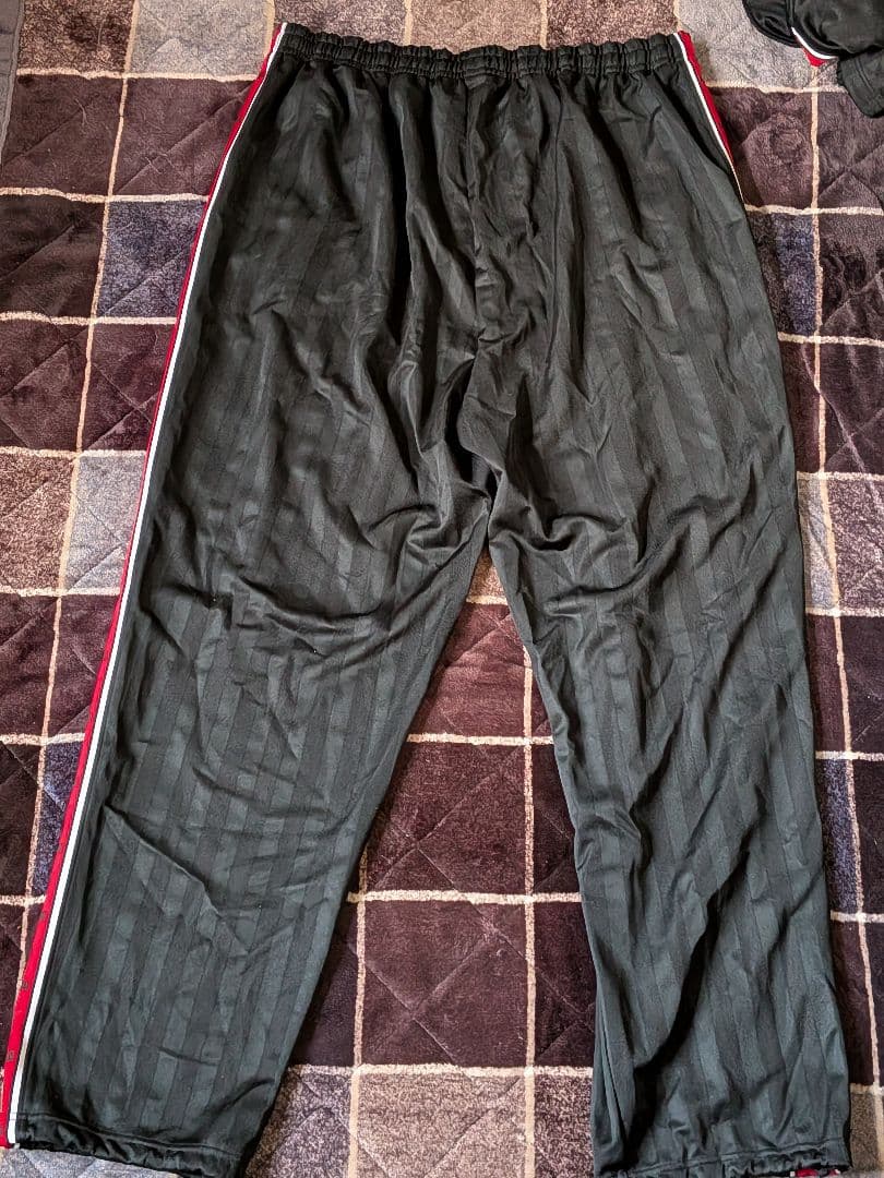 【希少 美品】プーマジャージ（プージャー）上下 6XOサイズ ブラック×レッド