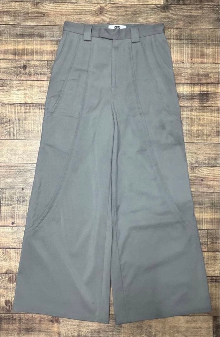 GOAT ESSENCE TUCK WIDE PANTS スラックス　サイズ2