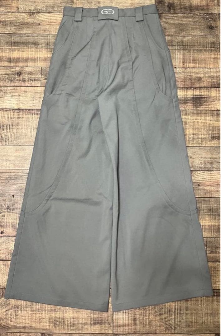 GOAT ESSENCE TUCK WIDE PANTS スラックス　サイズ2