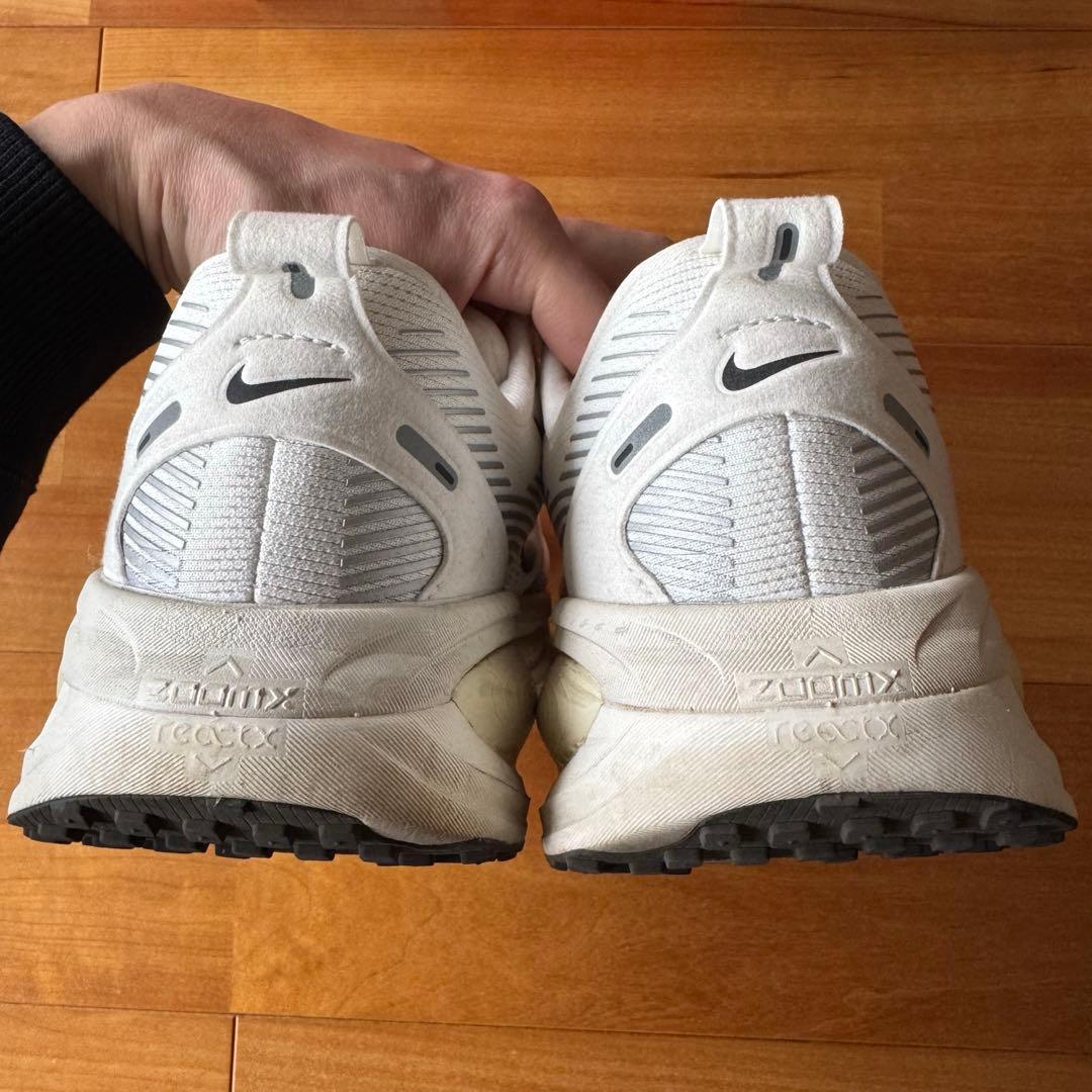 【美品】NIKE ナイキ ボメロ 18 メンズ 26.5cm 白 ホワイト