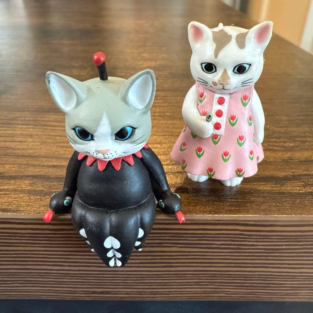 ヒグチユウコさん ギュスネイク手袋