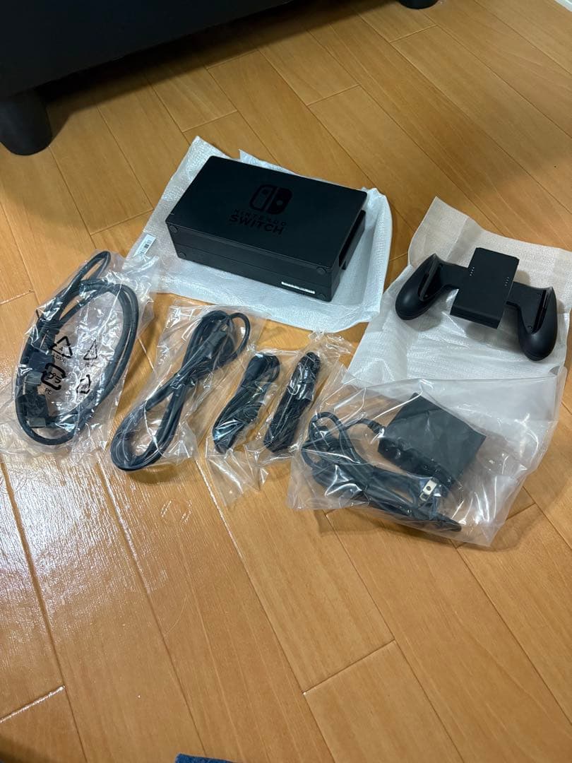 【良品】 Nintendo Switch 本体　おまけ品多数
