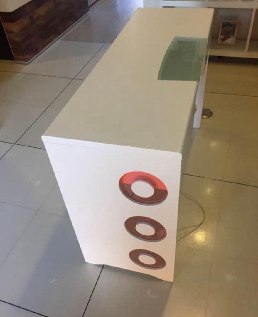 ※つむ※ タカラベルモント　ネイルテーブル