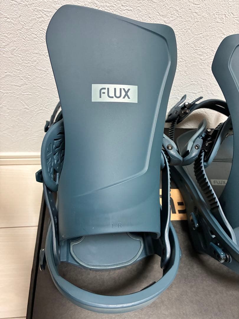 【25-26最新】FLUX DS Lサイズ　CHARCOAL（1回使用）