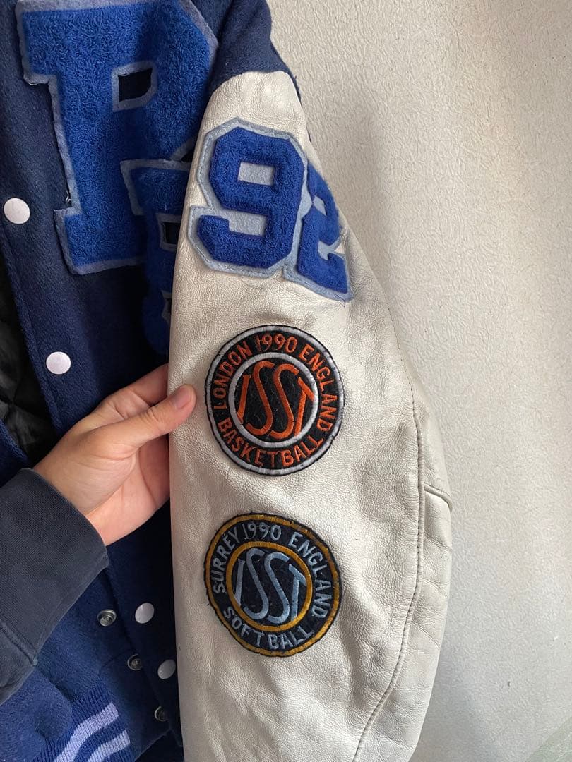 90s American School Paris スタジャン　DeLONG