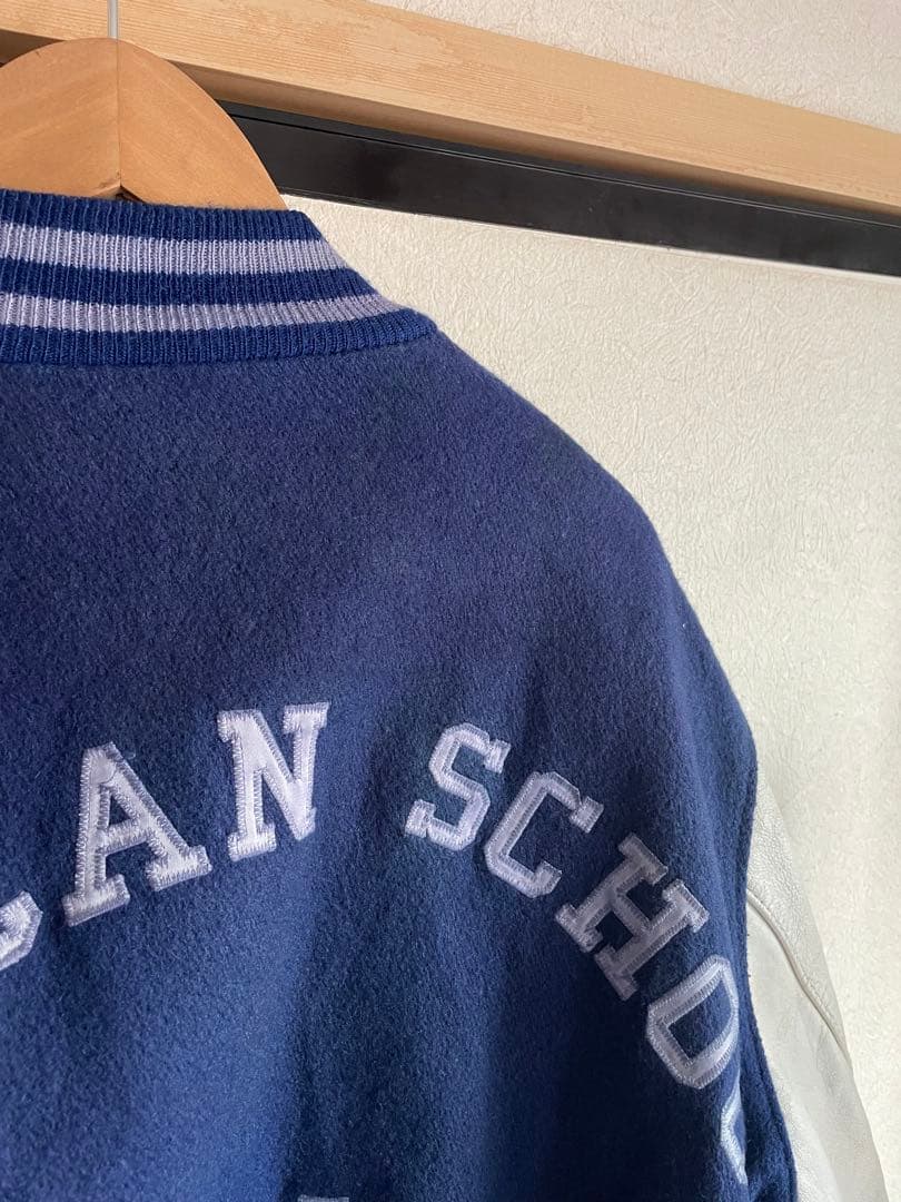 90s American School Paris スタジャン　DeLONG