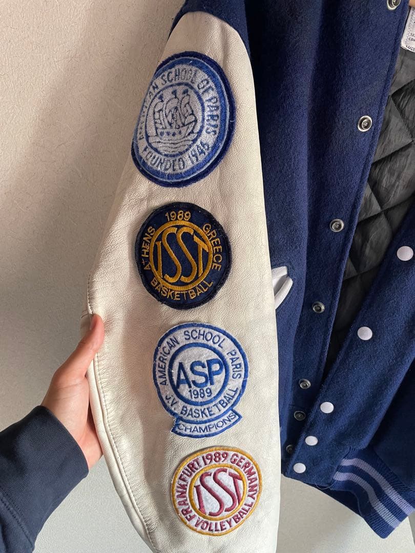 90s American School Paris スタジャン　DeLONG