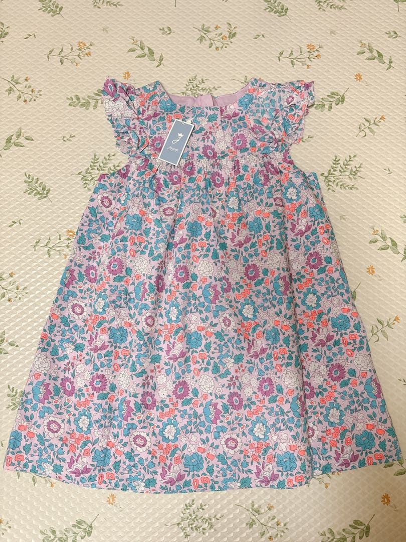 新品！ジャカディ　jacadi リバティ柄　ワンピース 110cm5A