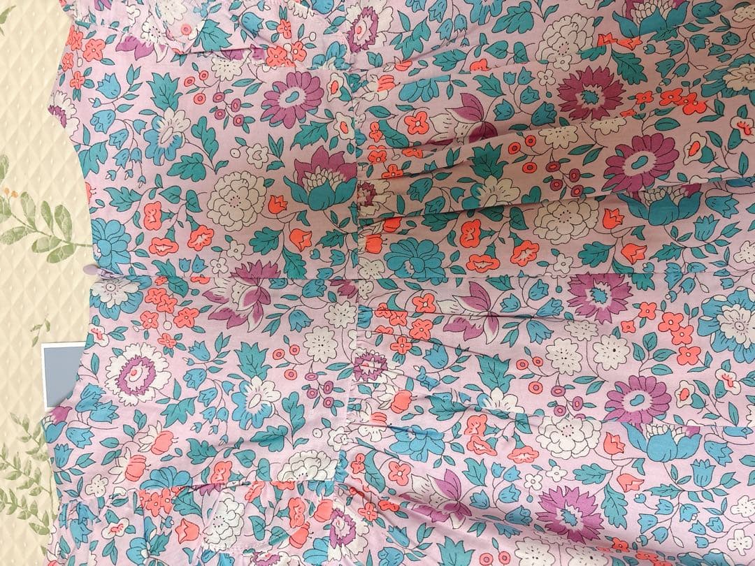 新品！ジャカディ　jacadi リバティ柄　ワンピース 110cm5A