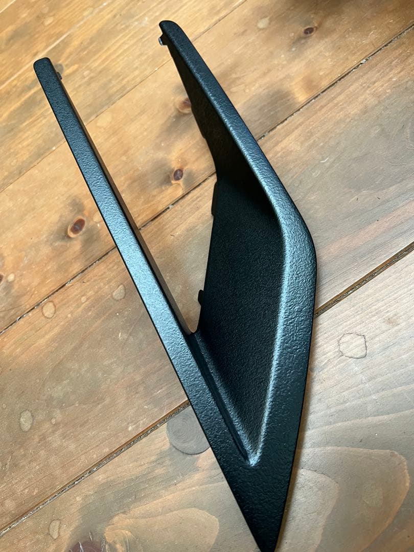 新型デリカD5 フロントグリル周り一式、ロワーバンパー、 チッピング塗装品