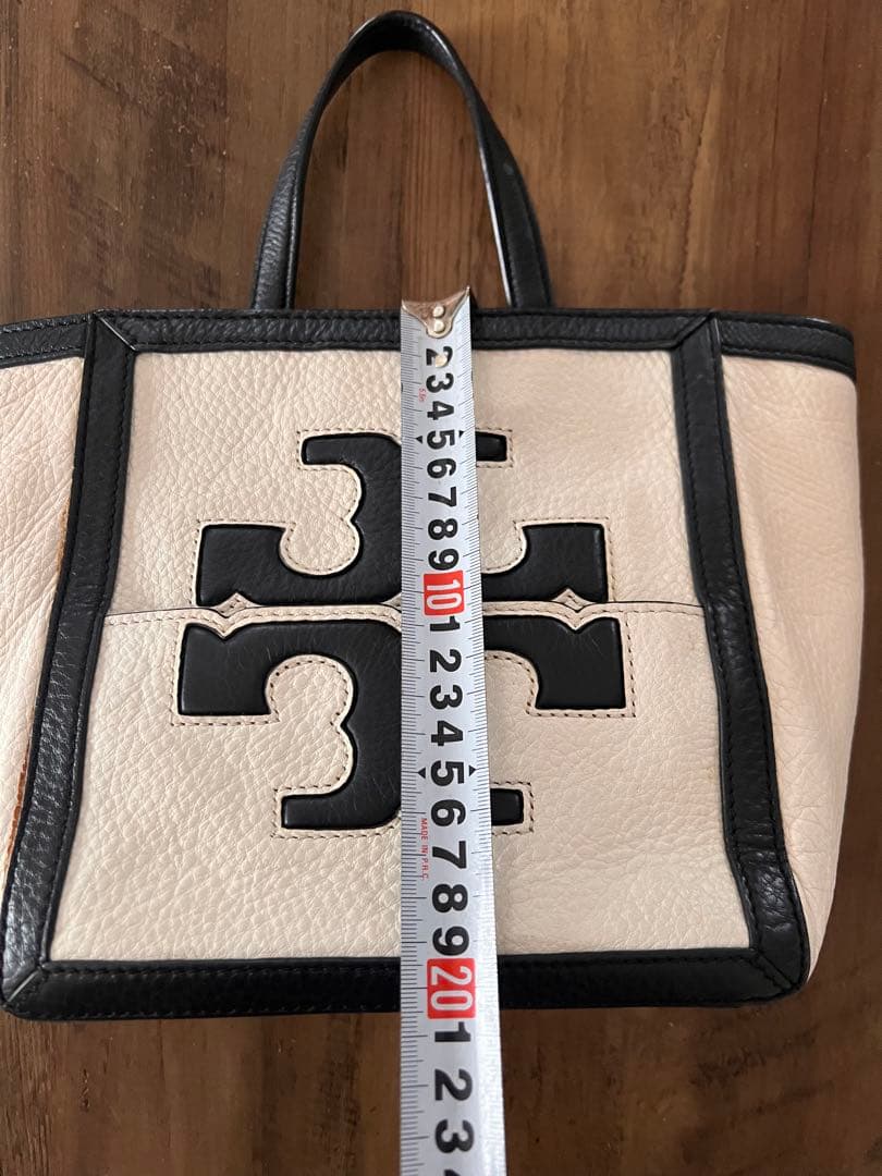 Tory Burch トートバッグ ホワイト/ブラック　トリーバーチ　鞄　バック