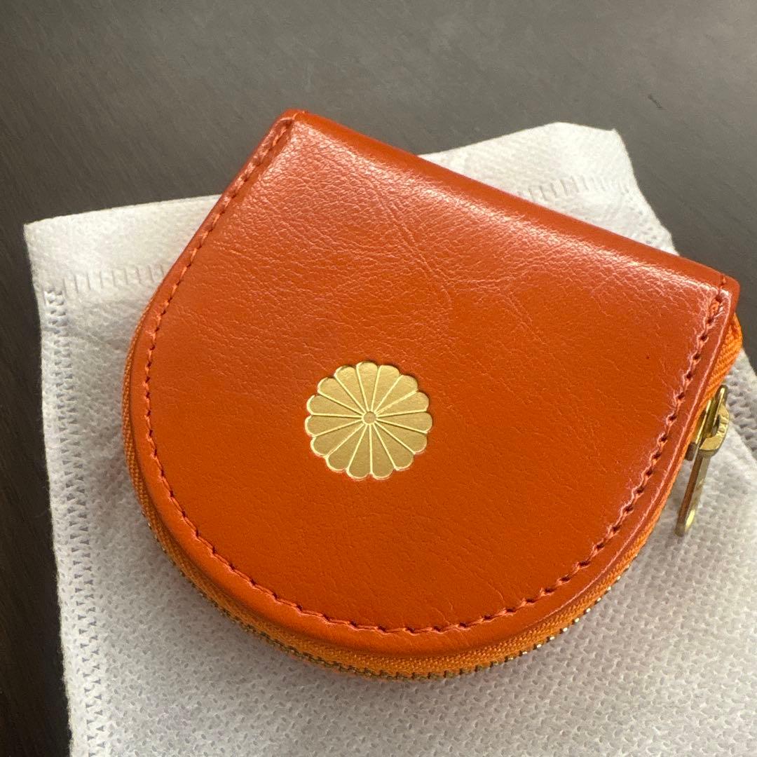 皇居限定　かわいいケース　ビタミンカラーのオレンジ色