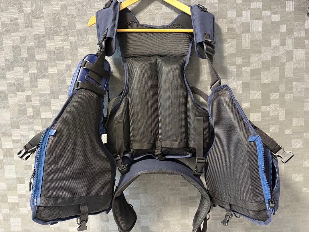 ima アムズデザイン　フローティングベスト