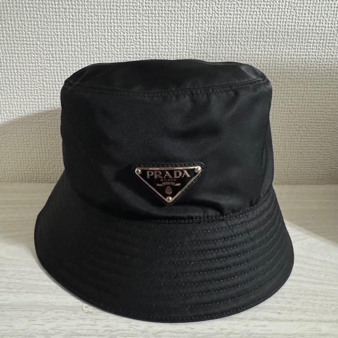 メルカリ内最安　プラダ　バケットハット　M