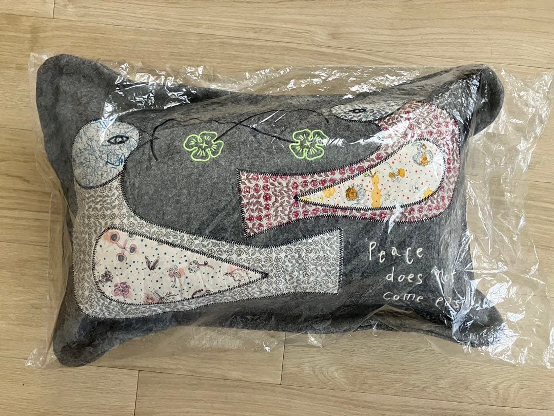 【新品未開封】ミナペルホネン POOL パッチワーククッション グレー