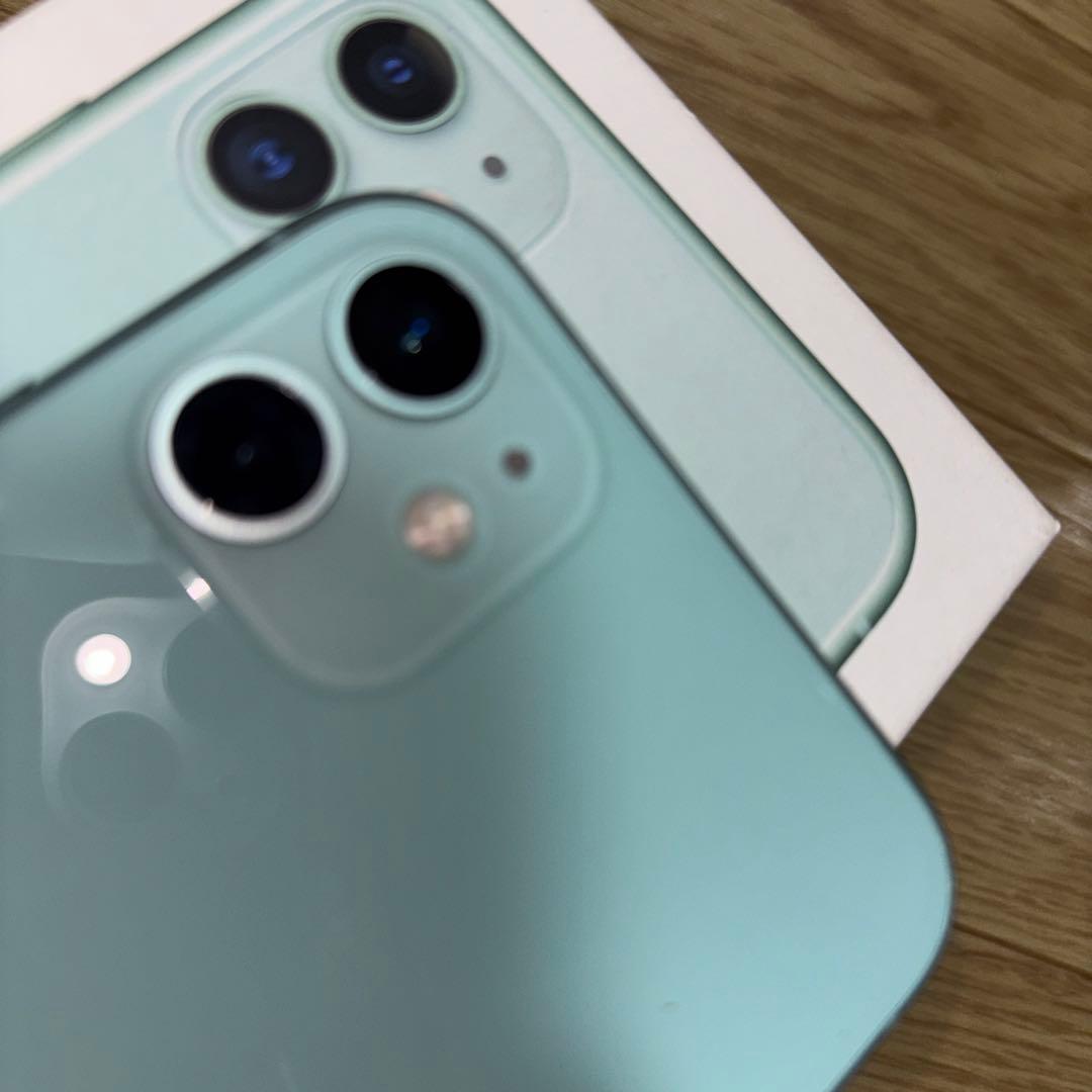 iPhone11グリーン64GB美品SIMフリー箱ありSIMピンガラスフィルム付