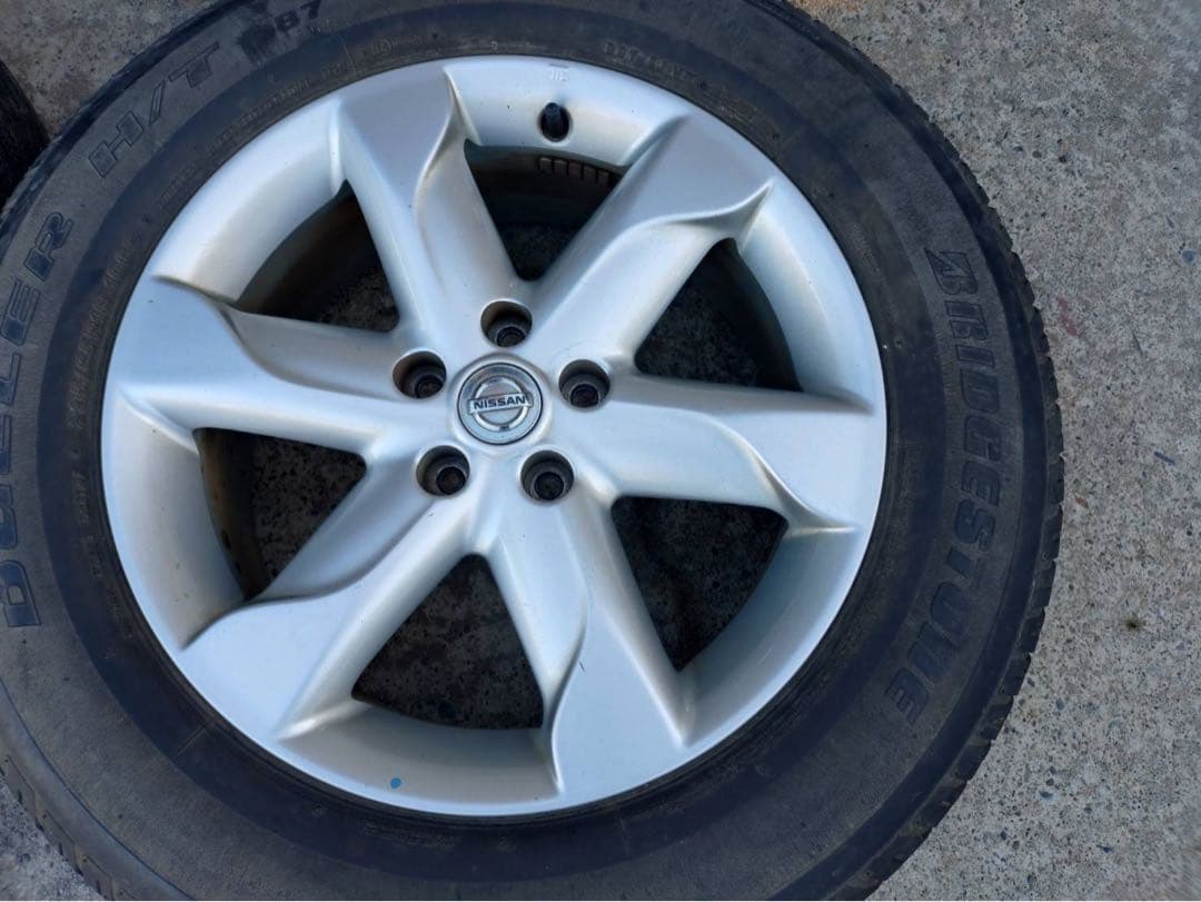 日産純正ホイール 235/65R18 4本セット