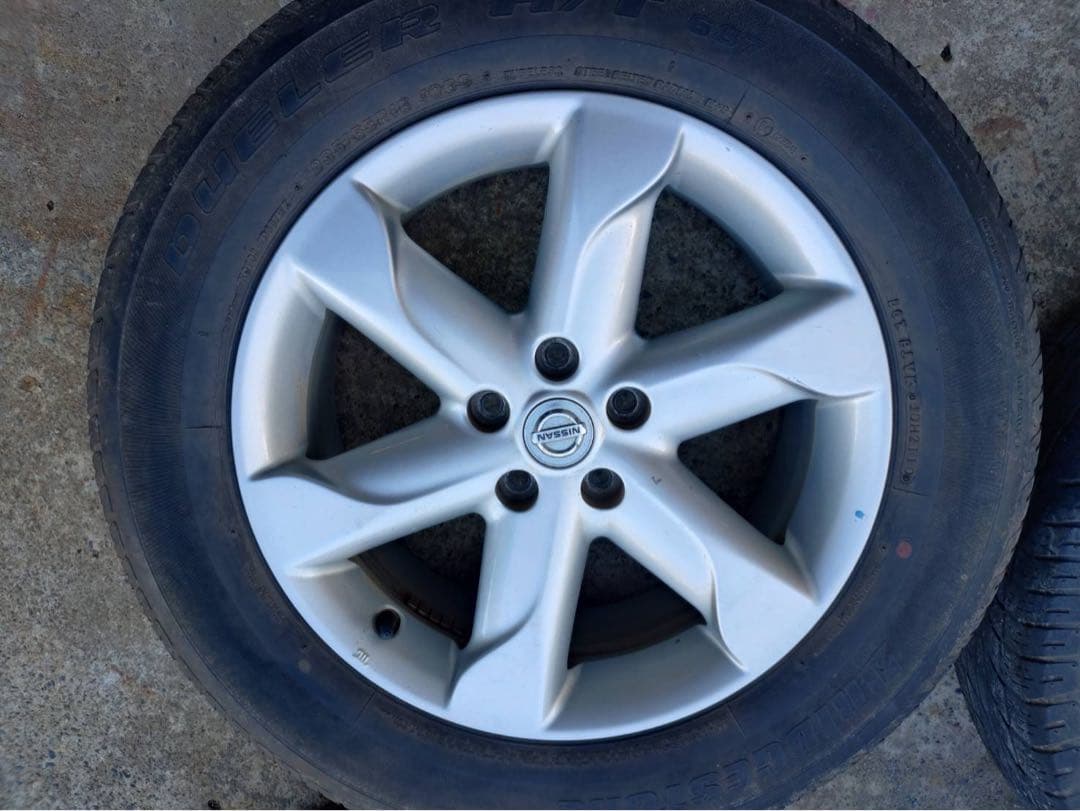 日産純正ホイール 235/65R18 4本セット