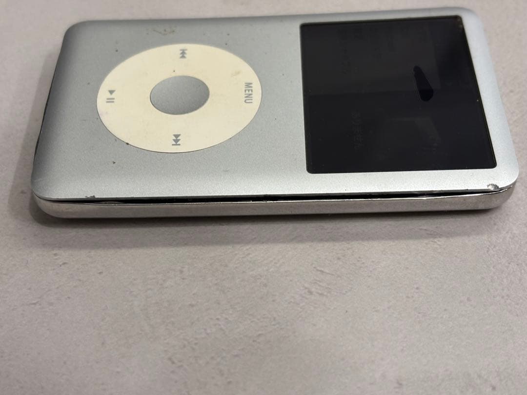 【Apple】iPod classic 120GB シルバー　ジャンク