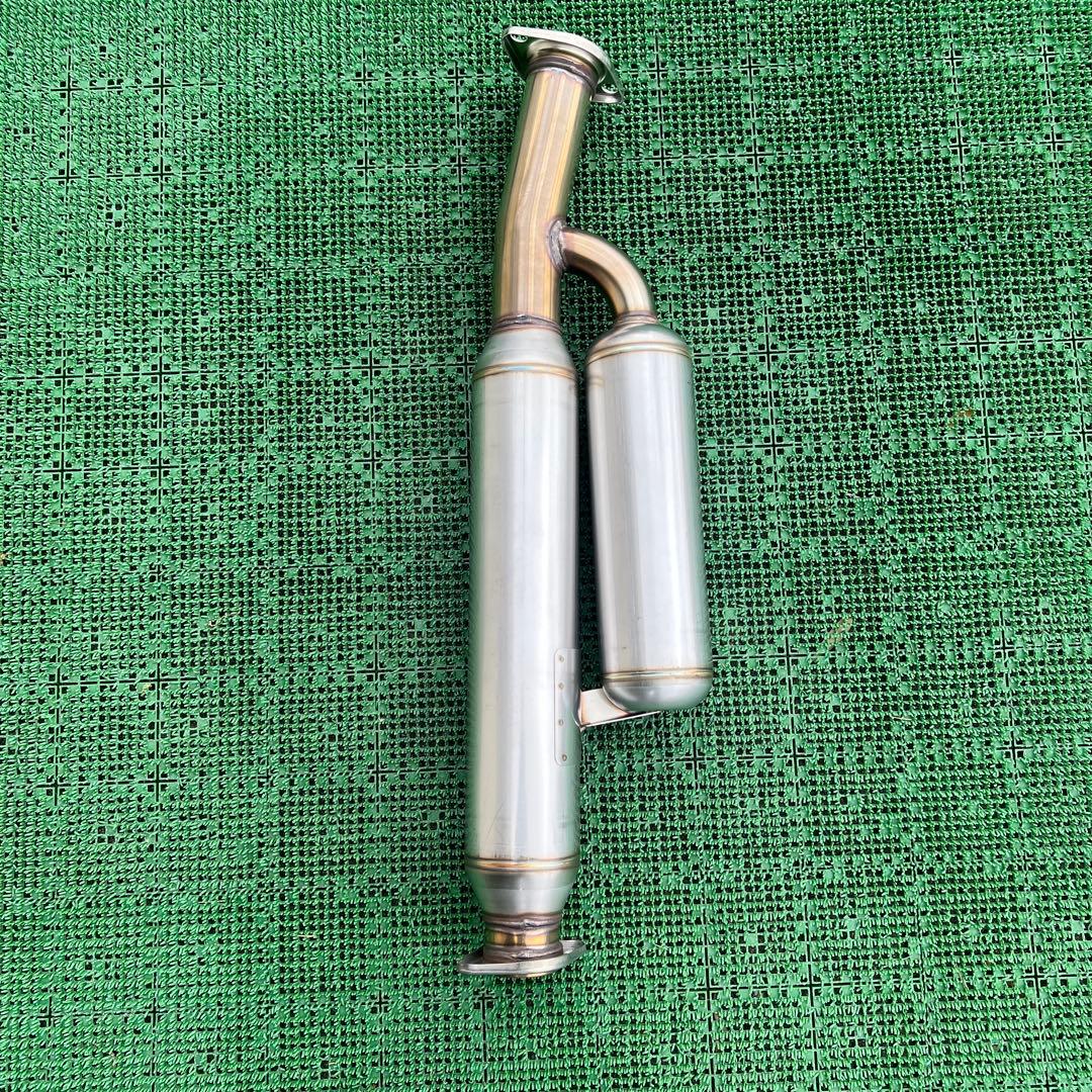 HKSマフラーHi-Power SPEC-LⅡGR86(ZN8)BRZ(ZD8)