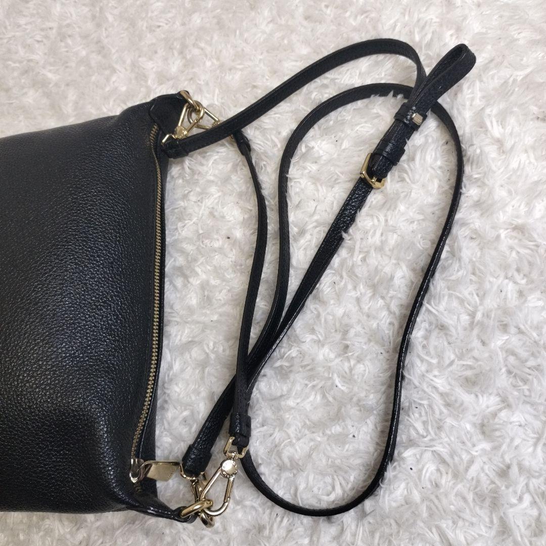 美品 フルラ ソフィー 2way ショルダーバッグ ブラック ハンド 金具ポーチ