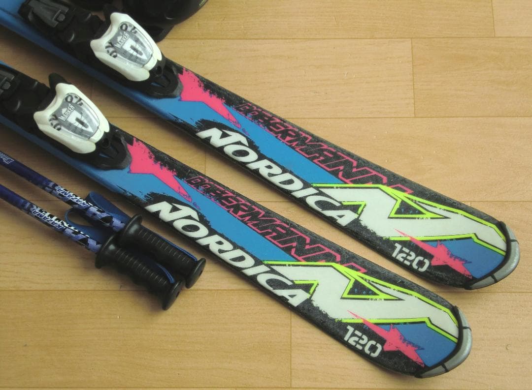 ■送料無料■ノルディカ＋Hart■子供用スキーセット■板120靴22■WAX済■